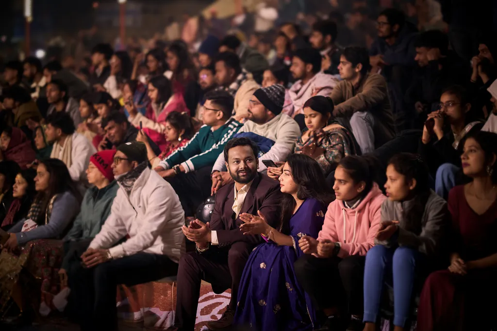 Dashashwamedh Ghat pre wedding shoot